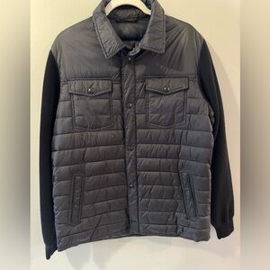 Massimo Dutti Men's Navy Blue Quilted Jacket L